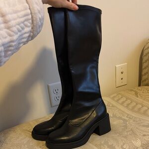 Black Knee-High Women's Boots